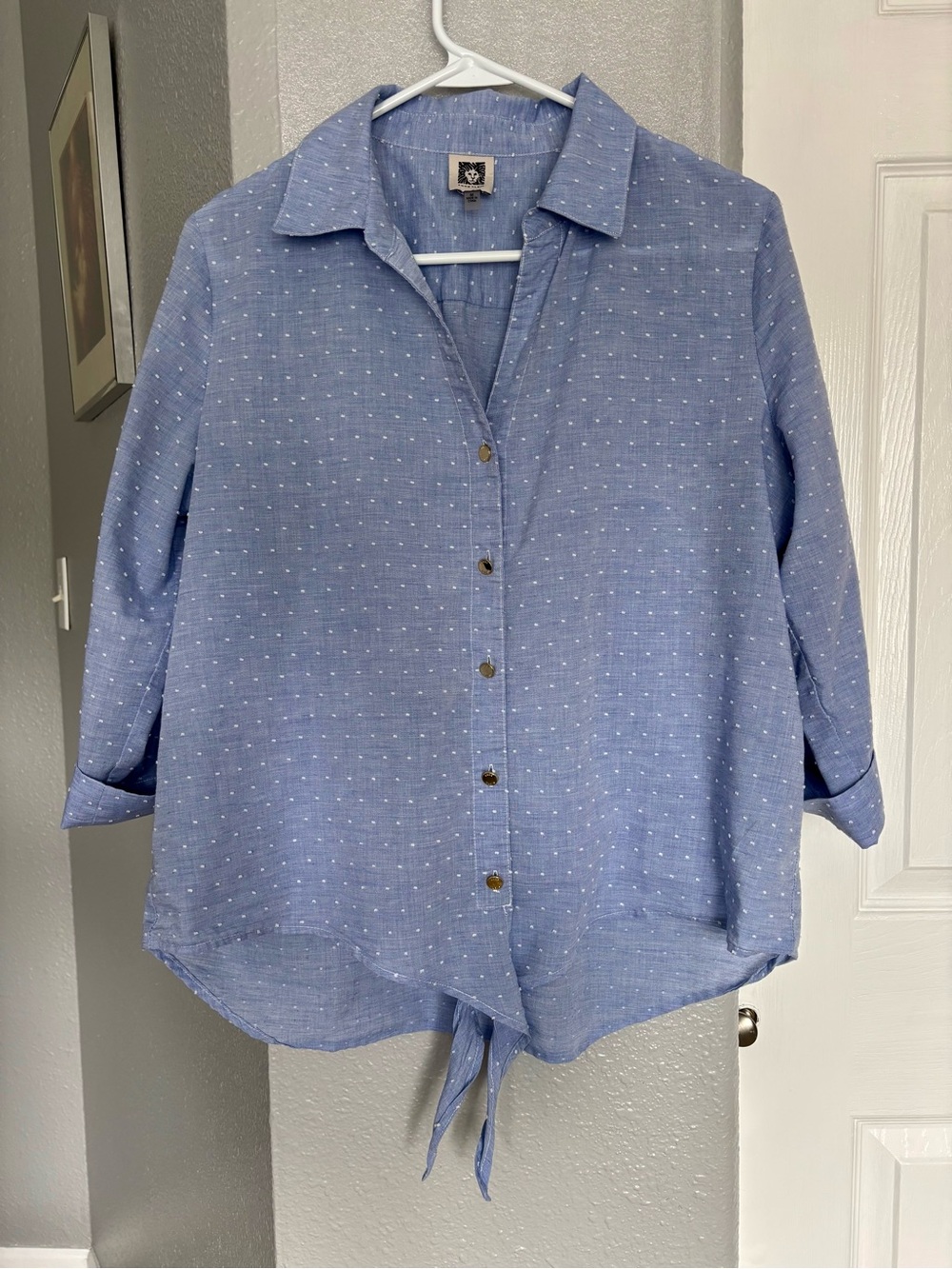 Anne Klein Light Blue Shirt with White Dots Size M Front Tie Buttons 3/4Sleeve